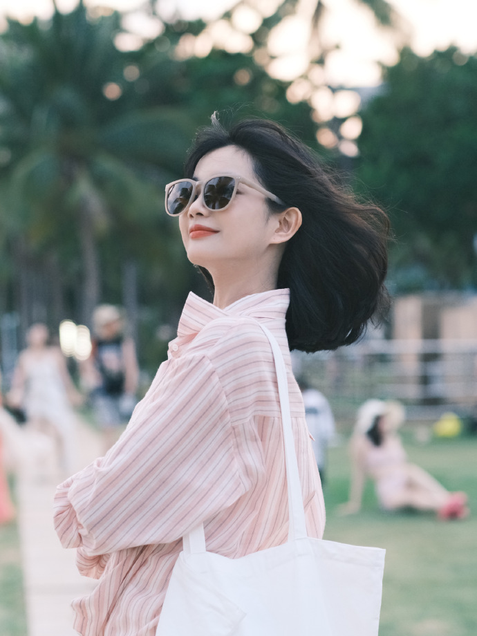 《春日之地》首播，袁姗姗主演，看似是烂剧，实则质量很高